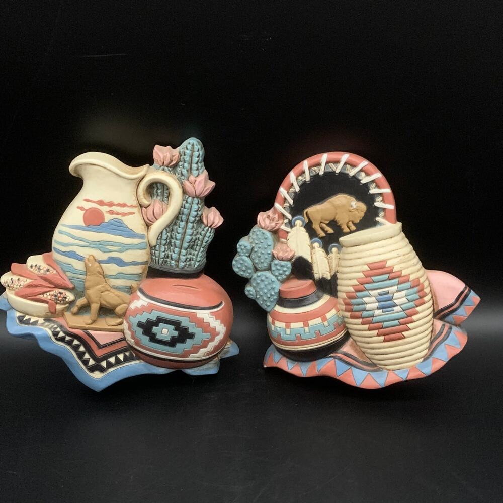 Vtg 1997 Gia Southwestern Wall Art Native American Theme Wolf Buffalo Pottery